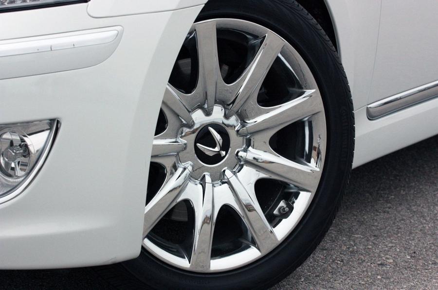  Hyundai Equus Ultimate 2011 года  (фото 61 из 119)